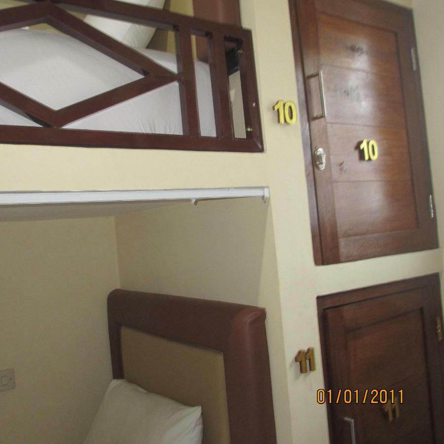 Pondok Aldi Hostel Amed Екстериор снимка