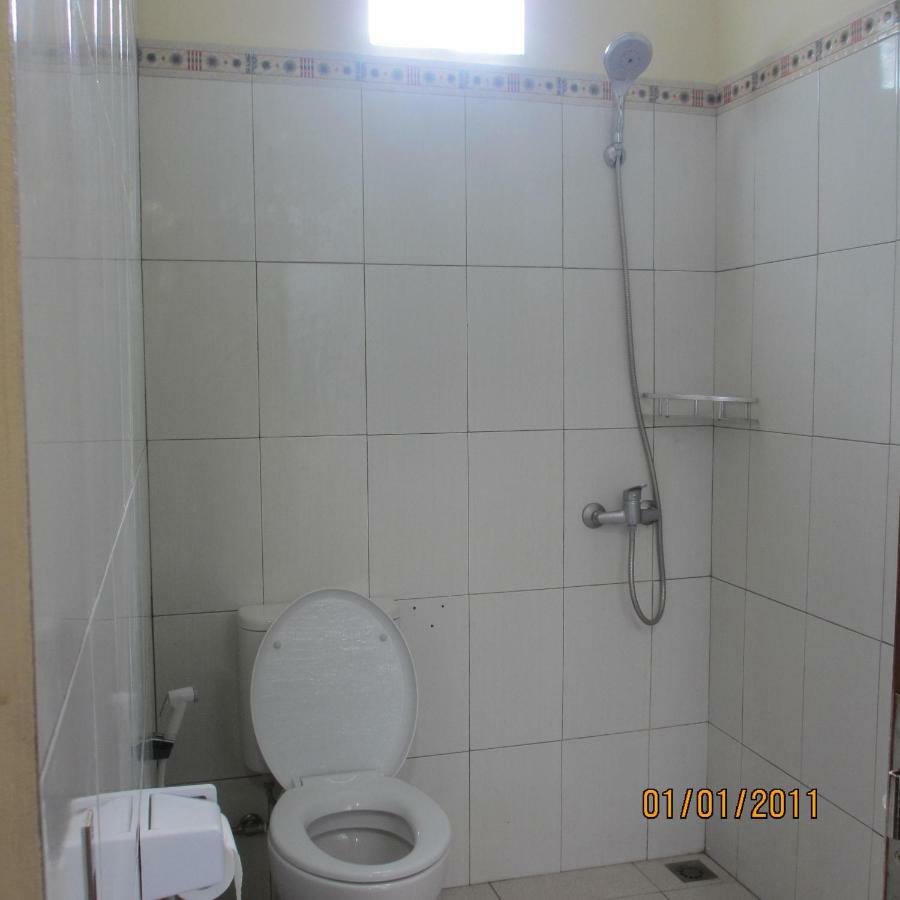 Pondok Aldi Hostel Amed Екстериор снимка